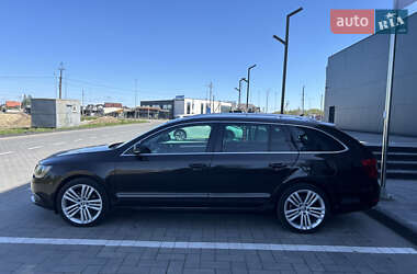 Універсал Skoda Superb 2013 в 