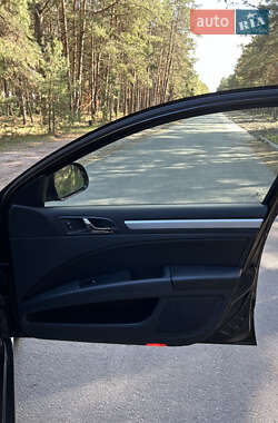 Універсал Skoda Superb 2013 в 