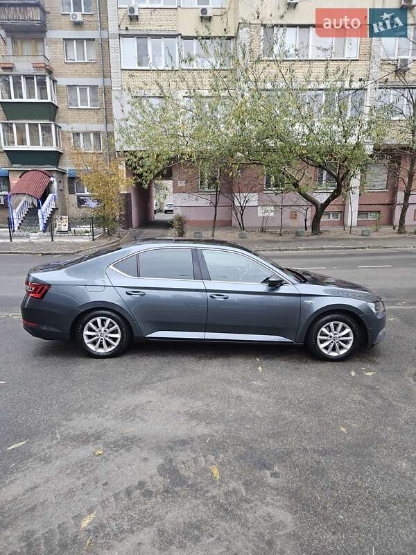 Ліфтбек Skoda Superb 2016 в Обухові фото 19 Ліфтбек Skoda Superb 2016 в Обухові