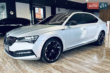 Лифтбек Skoda Superb 2023 в 