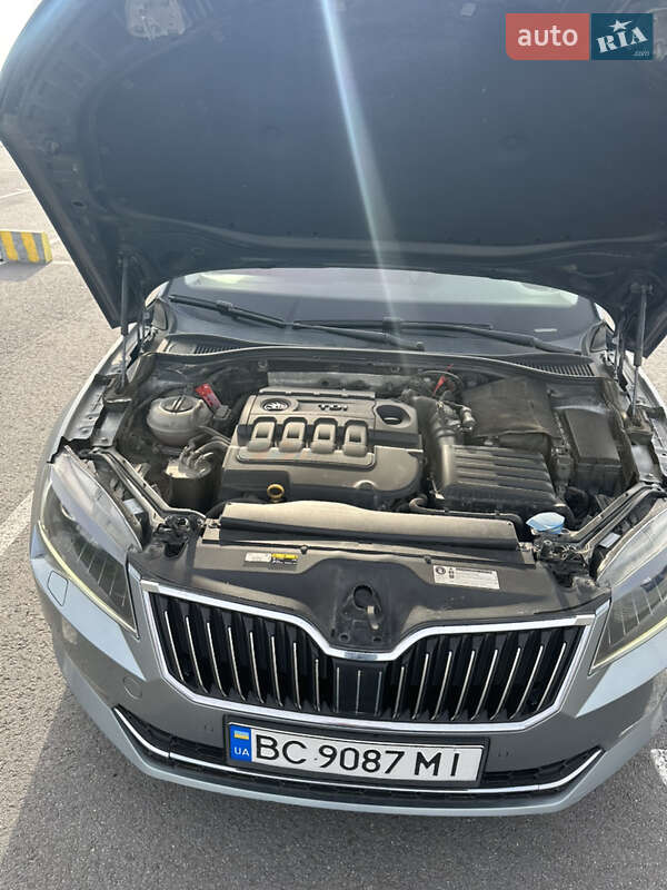 Універсал Skoda Superb 2017 в Львові
