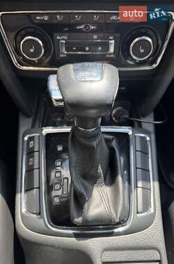 Універсал Skoda Superb 2012 в 