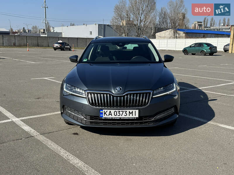 Універсал Skoda Superb 2019 в Києві