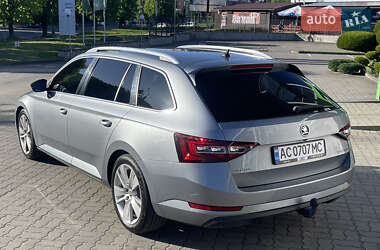 Універсал Skoda Superb 2017 в 