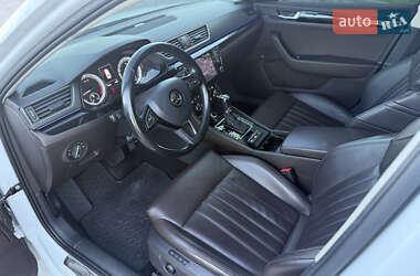 Ліфтбек Skoda Superb 2015 в 