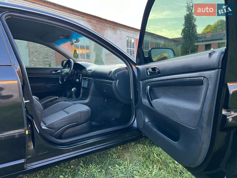 Лифтбек Skoda Superb 2006 в Дрогобыче