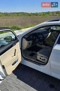 Универсал Skoda Superb 2016 в 