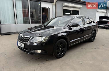 Ліфтбек Skoda Superb 2013 в Києві