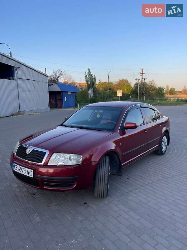Skoda Superb 2005