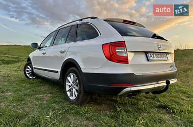 Універсал Skoda Superb 2015 в 