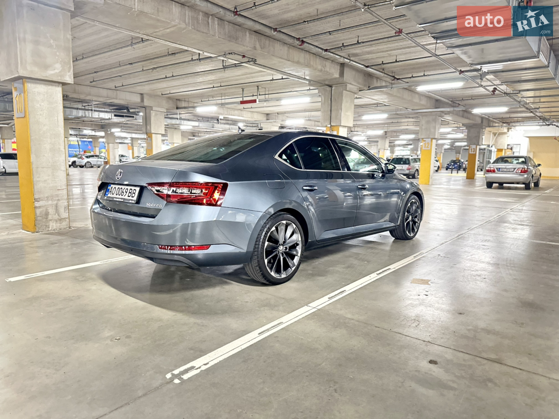 2017 Skoda Superb - мініатюра 11