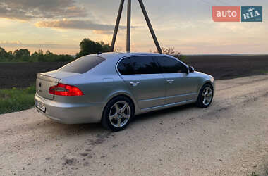 Ліфтбек Skoda Superb 2008 в 