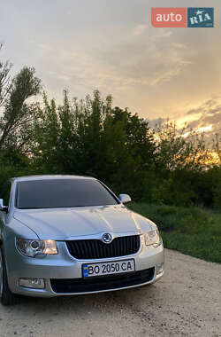 Ліфтбек Skoda Superb 2008 в 