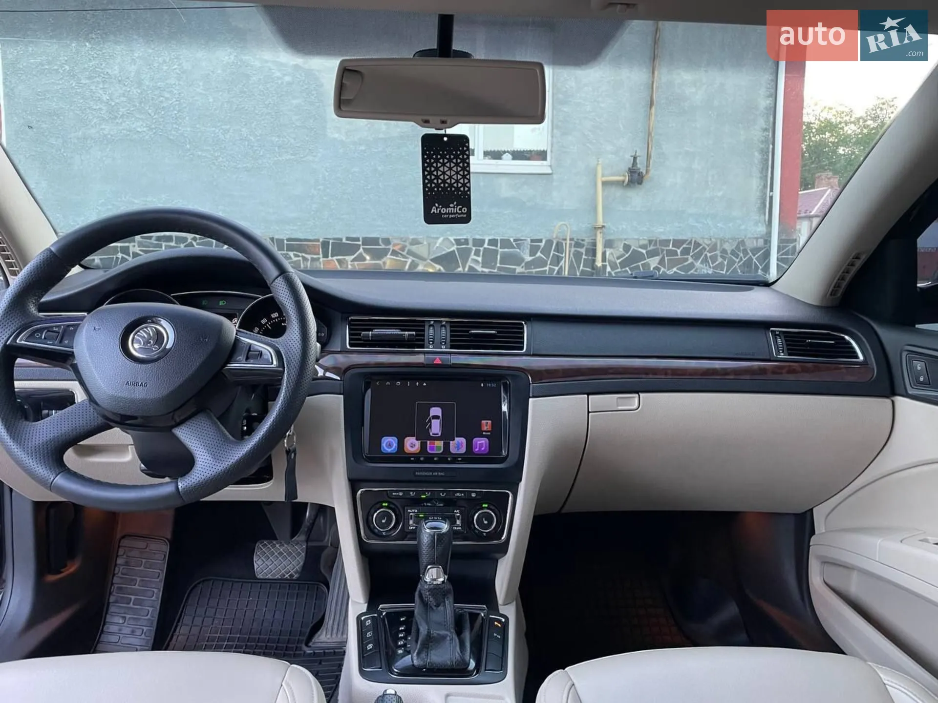 2013 Skoda Superb - мініатюра 12