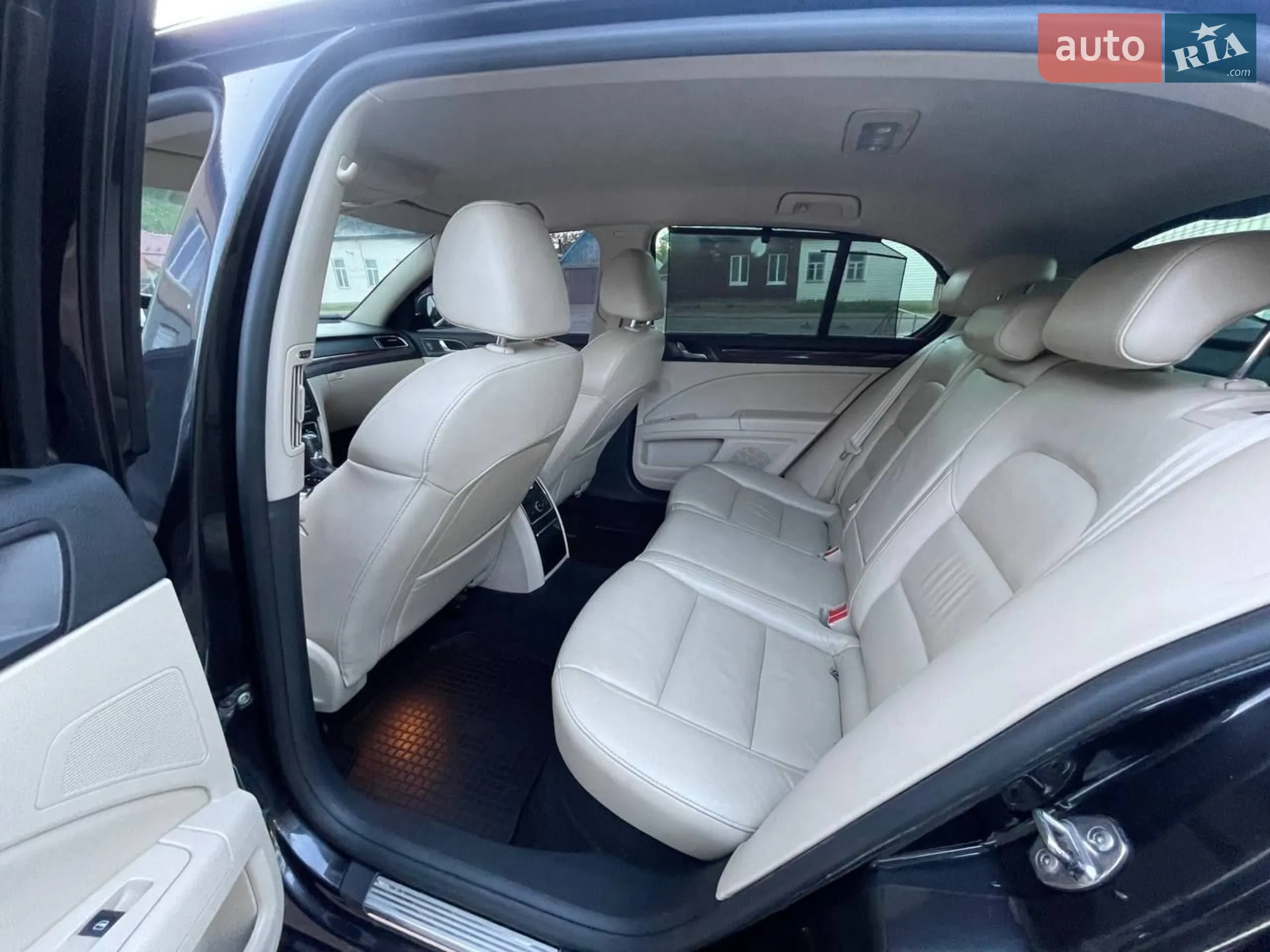 2013 Skoda Superb - мініатюра 21