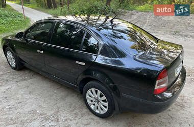 Лифтбек Skoda Superb 2007 в 
