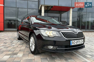 Ліфтбек Skoda Superb 2015 в Тячеві