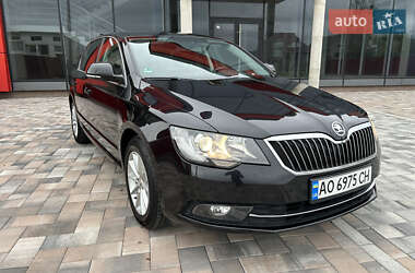 Ліфтбек Skoda Superb 2015 в 