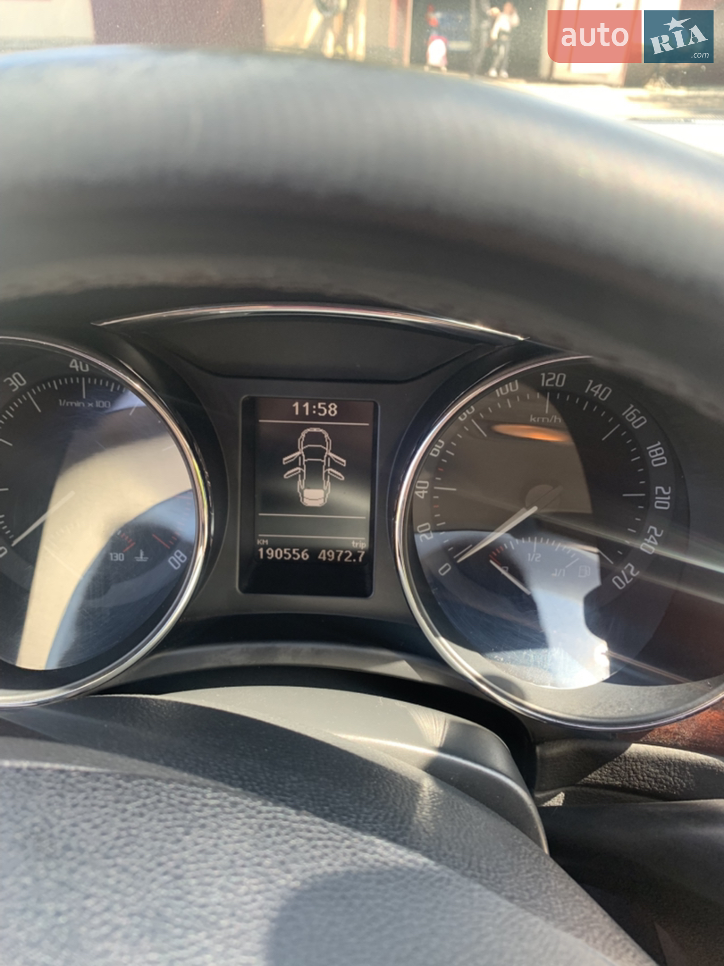 2012 Skoda Superb - мініатюра 8