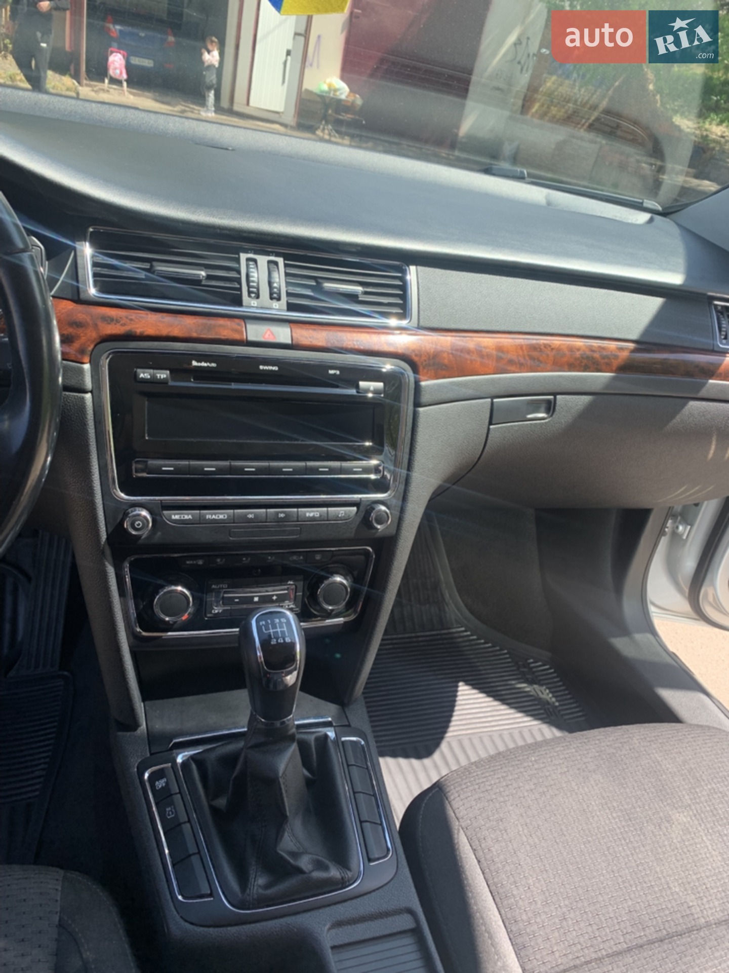 2012 Skoda Superb - мініатюра 9