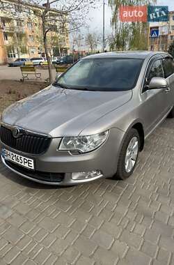 Лифтбек Skoda Superb 2012 в Одессе