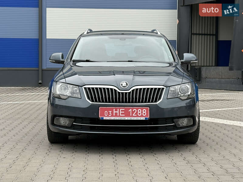 Универсал Skoda Superb 2015 в Ровно