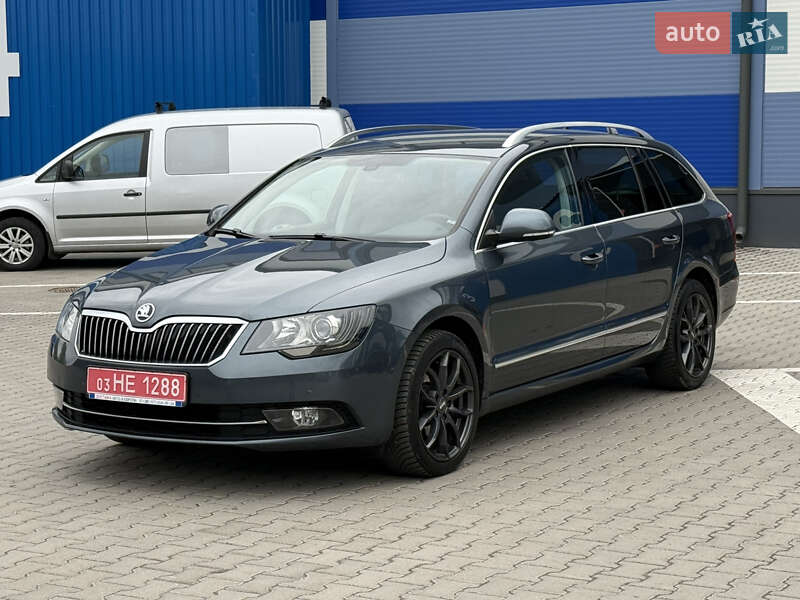 Универсал Skoda Superb 2015 в Ровно