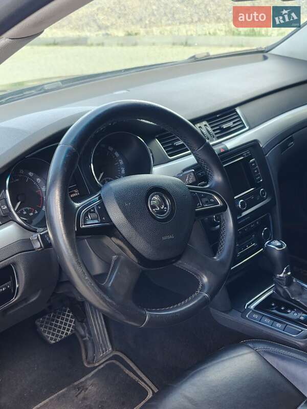 Універсал Skoda Superb 2014 в Ворохті