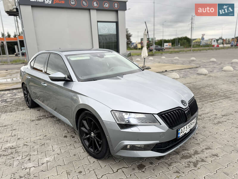 Ліфтбек Skoda Superb 2017 в Мукачевому