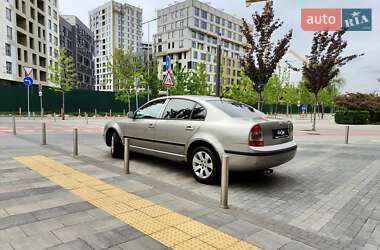 Ліфтбек Skoda Superb 2007 в 