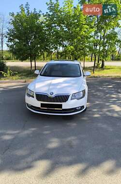 Skoda Superb 2013 Skoda Superb 2013