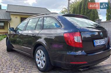 Универсал Skoda Superb 2011 в 