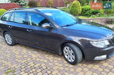 Универсал Skoda Superb 2011 в 