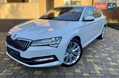 Лифтбек Skoda Superb 2021 в Киеве