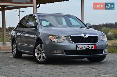 Лифтбек Skoda Superb 2011 в Трускавце