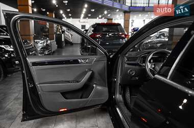 Универсал Skoda Superb 2020 в 
