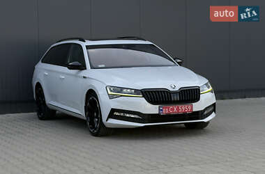 Универсал Skoda Superb 2021 в Мукачево