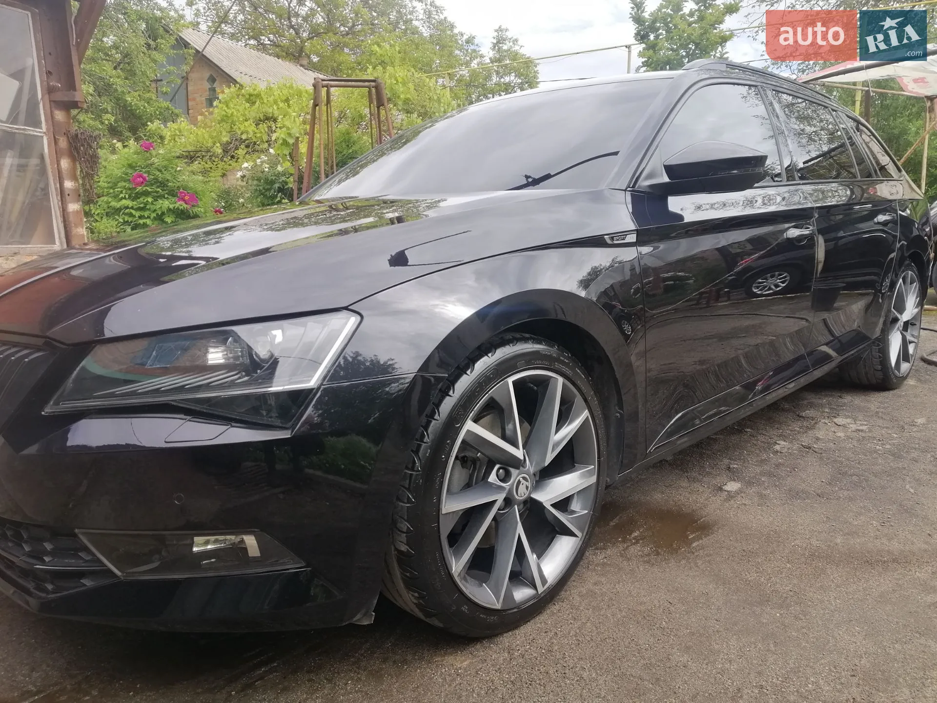 2017 Skoda Superb - мініатюра 23
