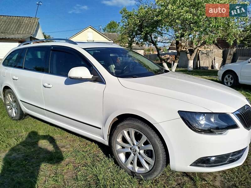 Універсал Skoda Superb 2014 в Охтирці