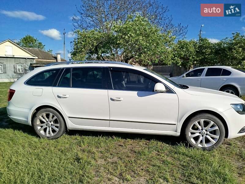 Універсал Skoda Superb 2014 в Охтирці