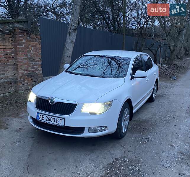 Ліфтбек Skoda Superb 2013 в Вінниці