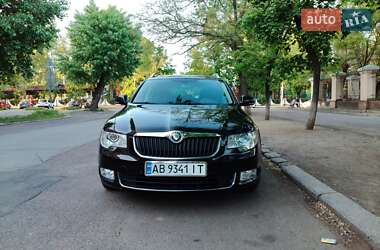 Универсал Skoda Superb 2012 в Николаеве