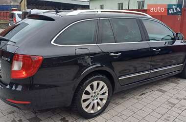 Універсал Skoda Superb 2011 в 