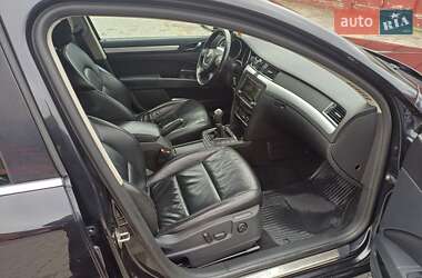 Універсал Skoda Superb 2011 в 