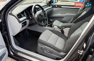 Универсал Skoda Superb 2011 в 