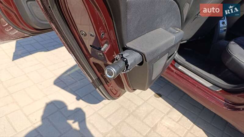 Лифтбек Skoda Superb 2009 в Краматорске