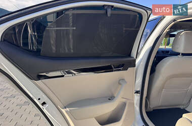 Лифтбек Skoda Superb 2017 в 