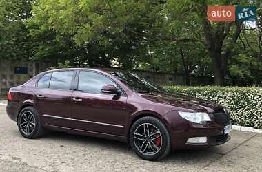 Лифтбек Skoda Superb 2009 в 