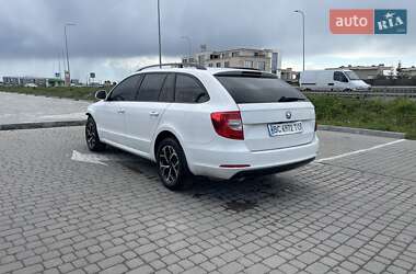 Універсал Skoda Superb 2014 в 