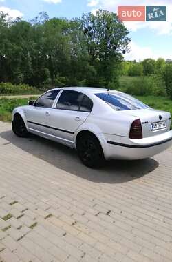 Ліфтбек Skoda Superb 2006 в 